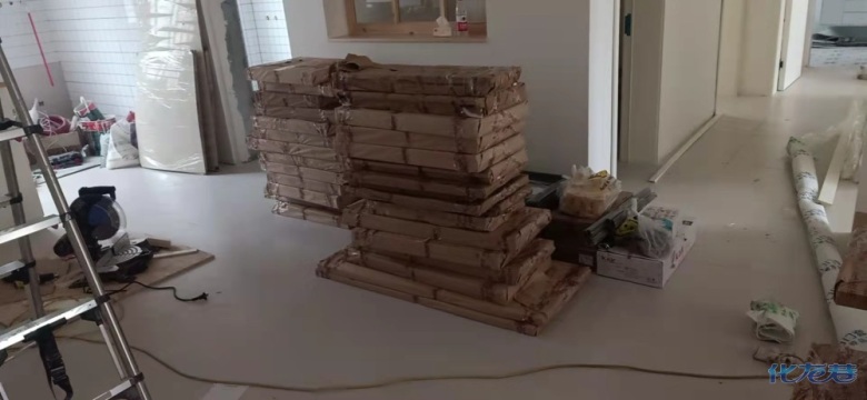 1702358435370303.jpg